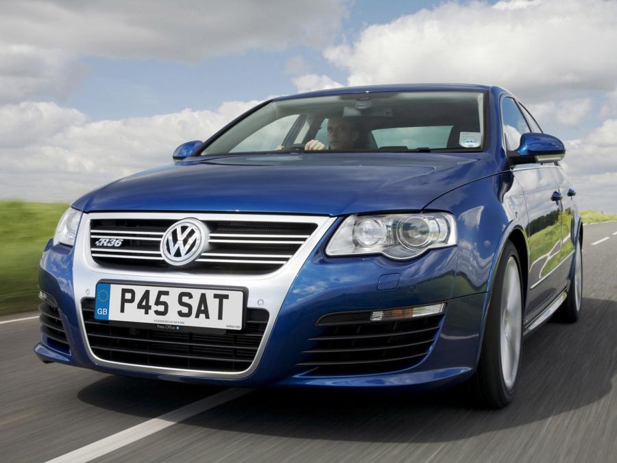  Volkswagen Passat R36 2006 года  (фото 8 из 13)